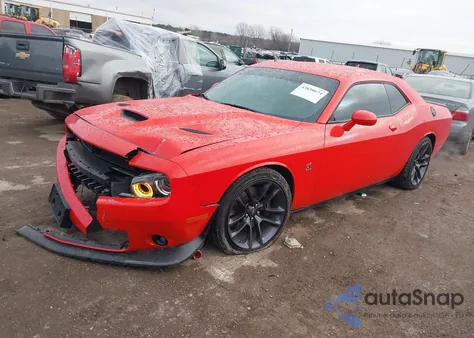 2023 Dodge Challenger R/T Scat Pack z USA, uszkodzony, nr VIN 2C3CDZFJ9PH629837